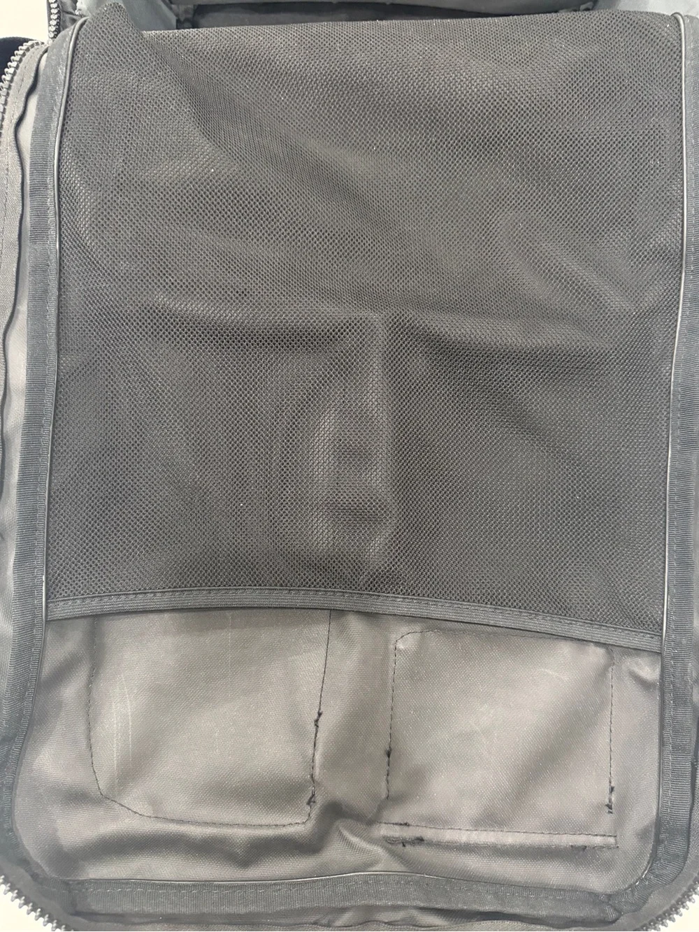 Nike Black Men's Utility Backpack with Multiple Front Pockets